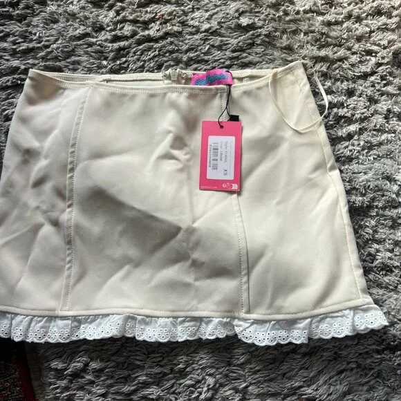 NWT Edikted mini skirt size xs - Picture 2 of 7